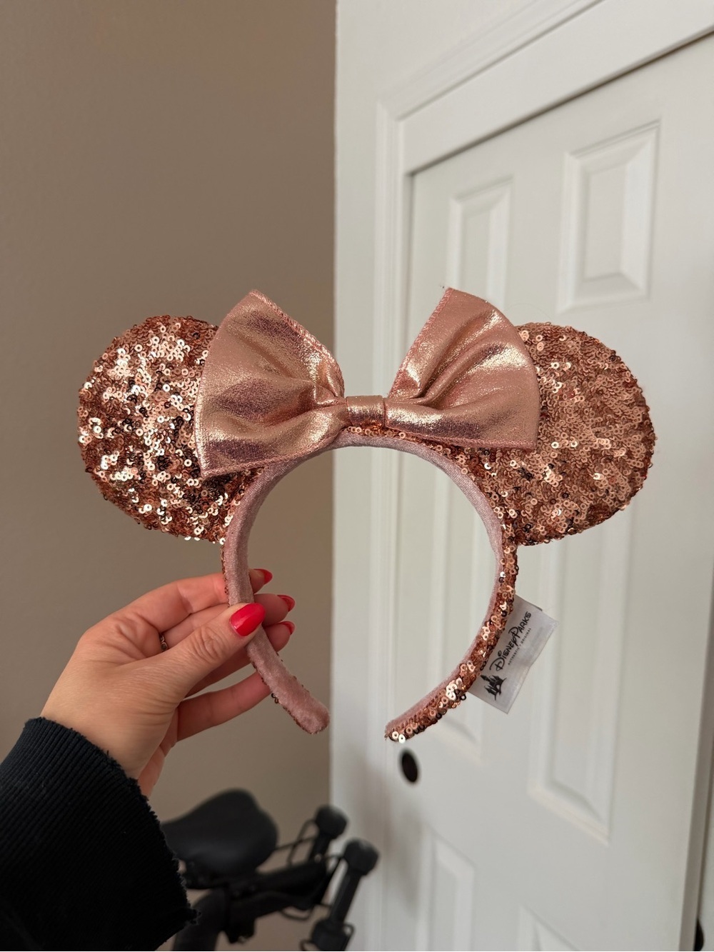 Disney Parks Rose Gold Sequin Minnie Mouse Ears Headband